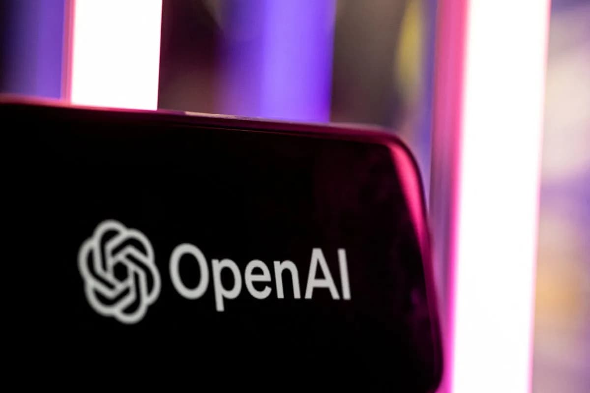 آنتونی آلبانیس در کنفرانس خبری سازمان ملل دربارهٔ نفوذ عامل OpenAI به مدیکر